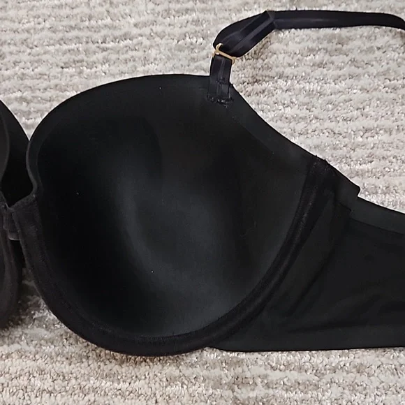 Natori & Chantelle Bra Bundle, 34DD - Picture 8 of 15